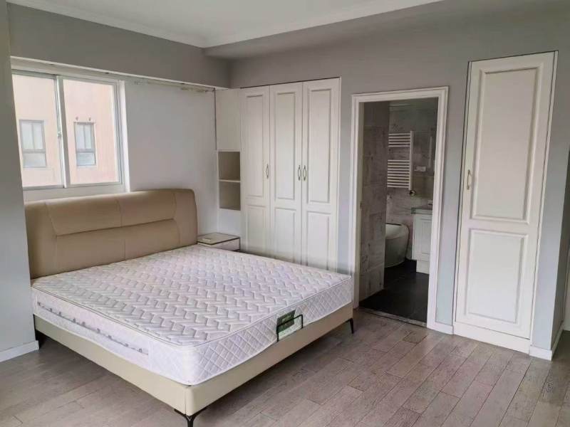 Housing image — Bedroom