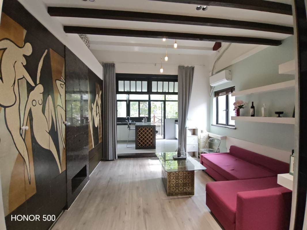 Housing image — Living Room