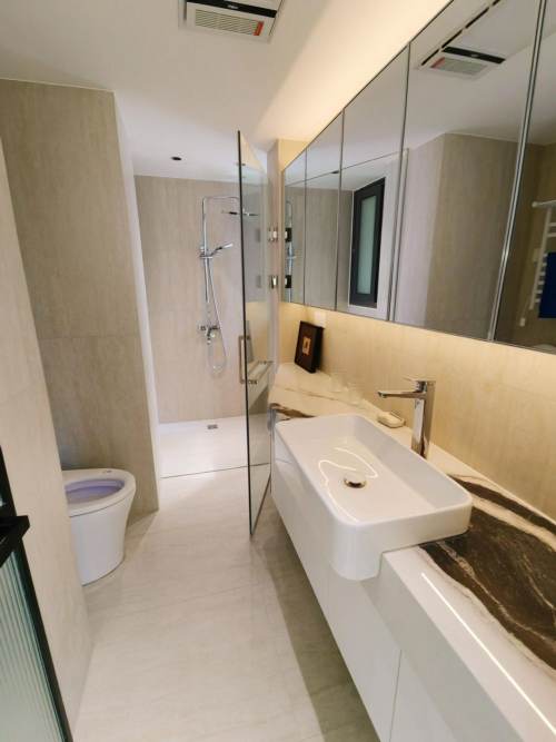Housing image — Bathroom