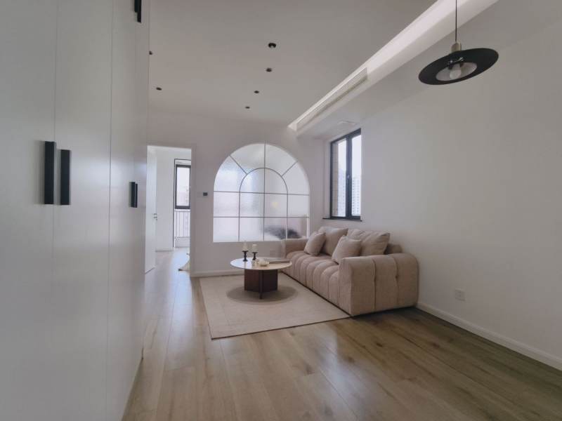 Housing image — Living Room