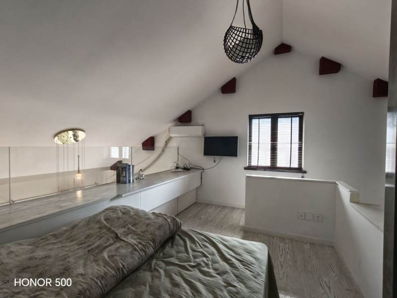 Housing image — Bedroom