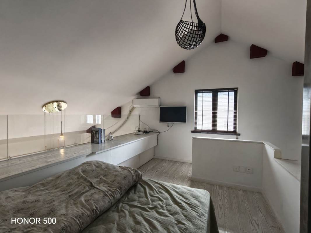 Housing image — Bedroom