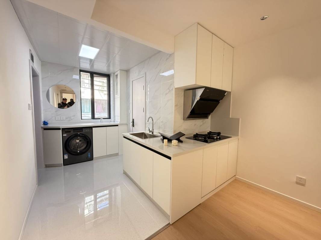 Housing image — Kitchen