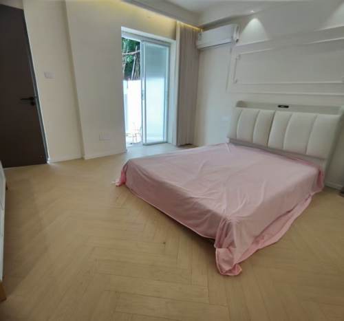 Housing image — Bedroom