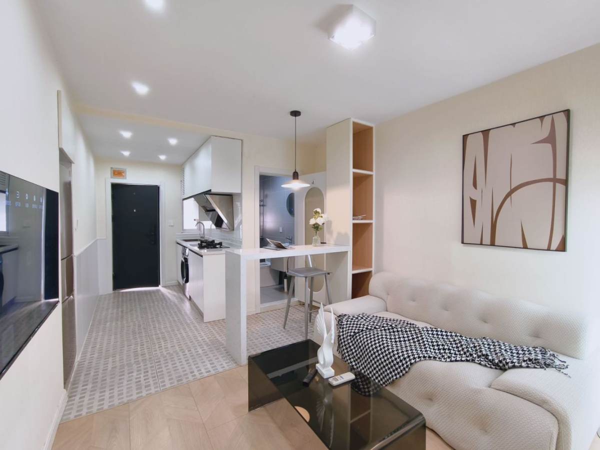 Housing image — Living Room