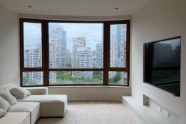 Spacious 2BR Apartment in Gubei (L10/L15)