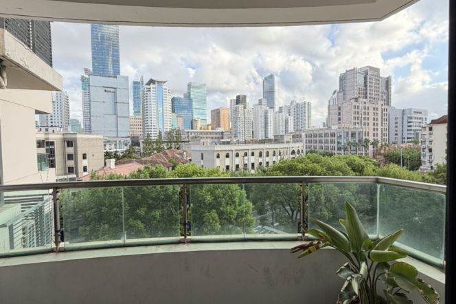 3BR Apartment at One Park Avenue with Outstanding View