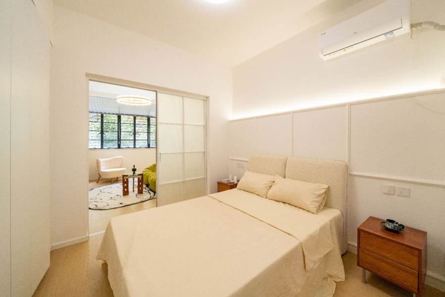 Housing image — Bedroom
