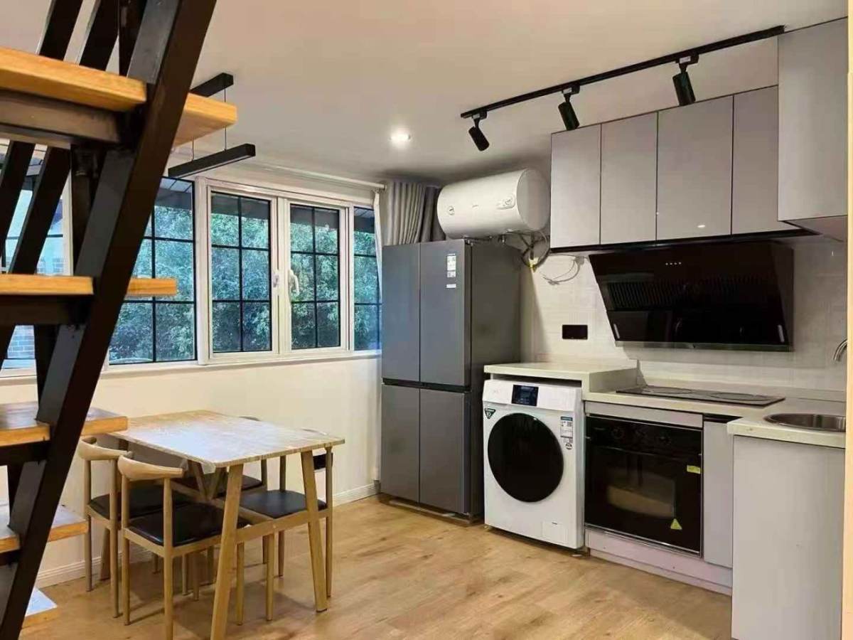 Housing image — Kitchen