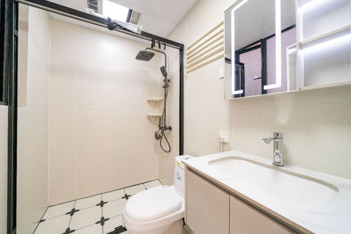 Housing image — Bathroom