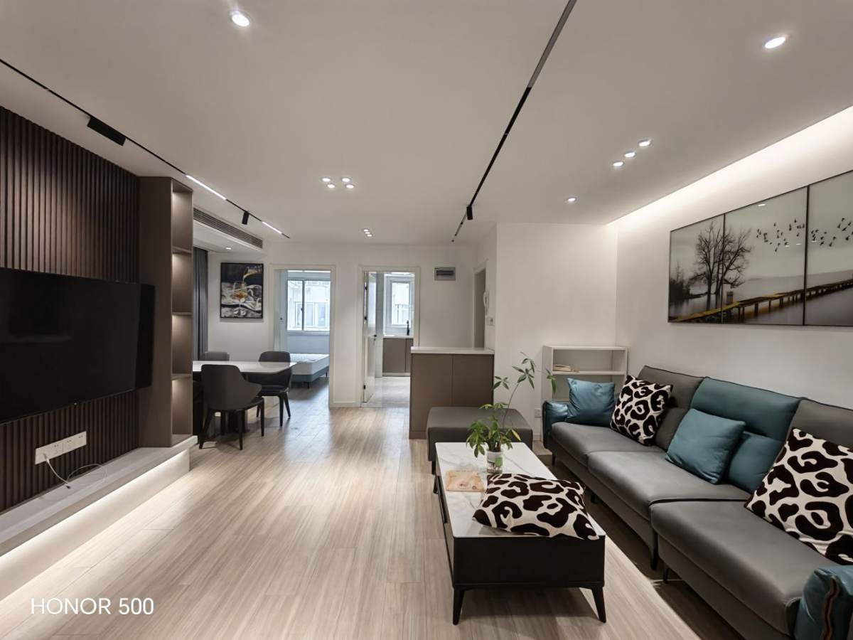 Housing image — Living Room