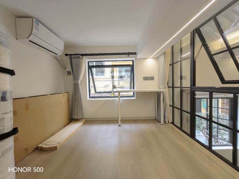Housing image — Bedroom