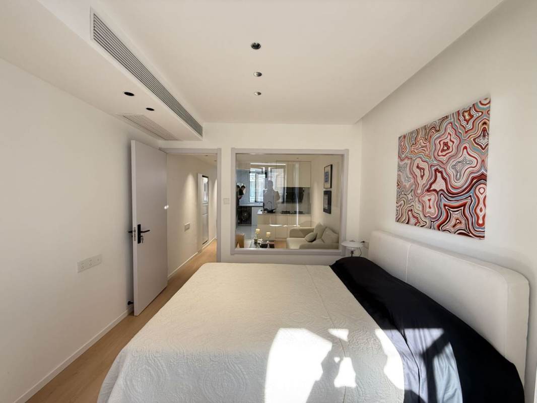 Housing image — Bedroom