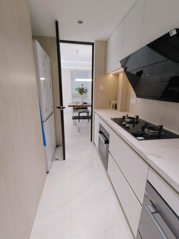 Housing image — Kitchen