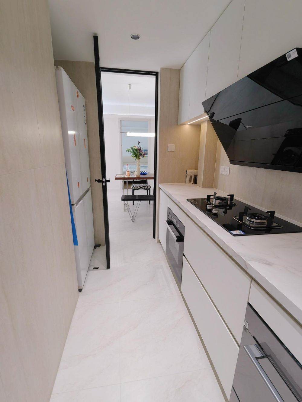 Housing image — Kitchen