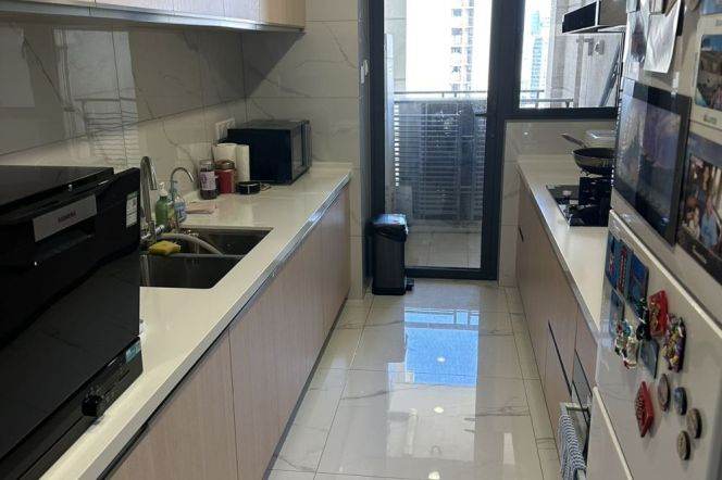 Spacious 2BR Apartment near Xintiandi Metro (L10/L13)
