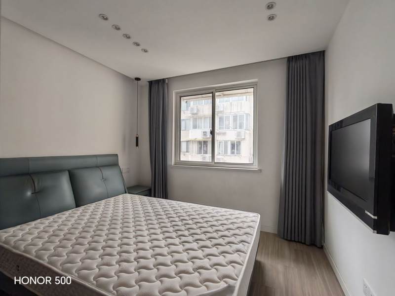 Housing image — Bedroom