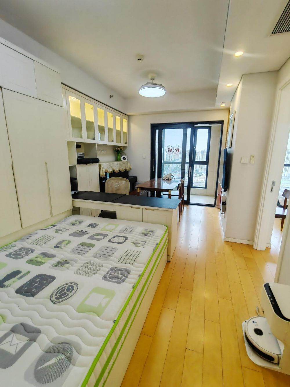 Housing image — Living Room