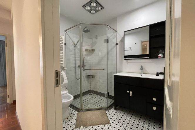 2BR Apartment in Old Xuhui (L10/L11)