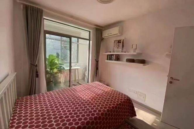2BR Apartment in Old Xuhui (L1/L7)