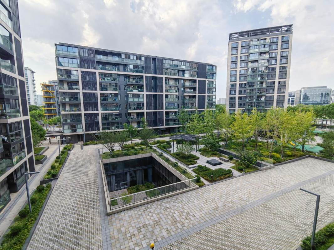 Housing image — View