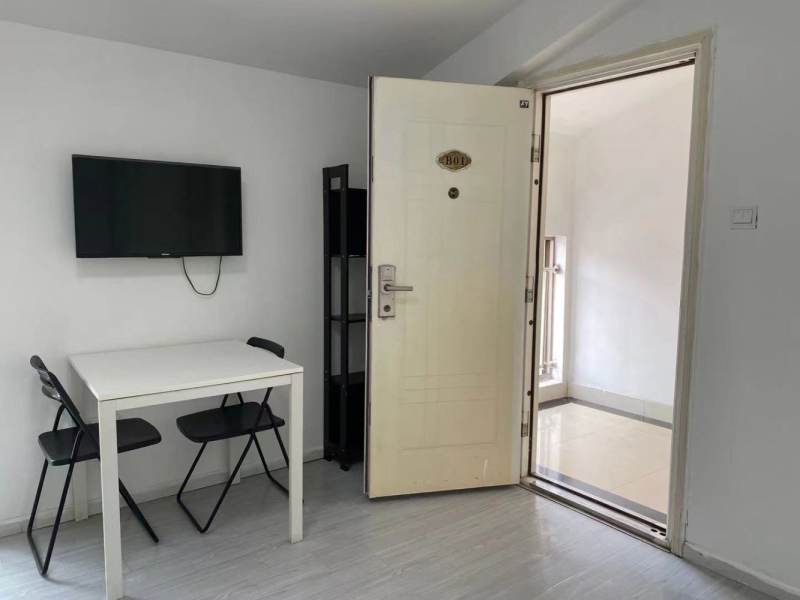 Housing image — Living Room