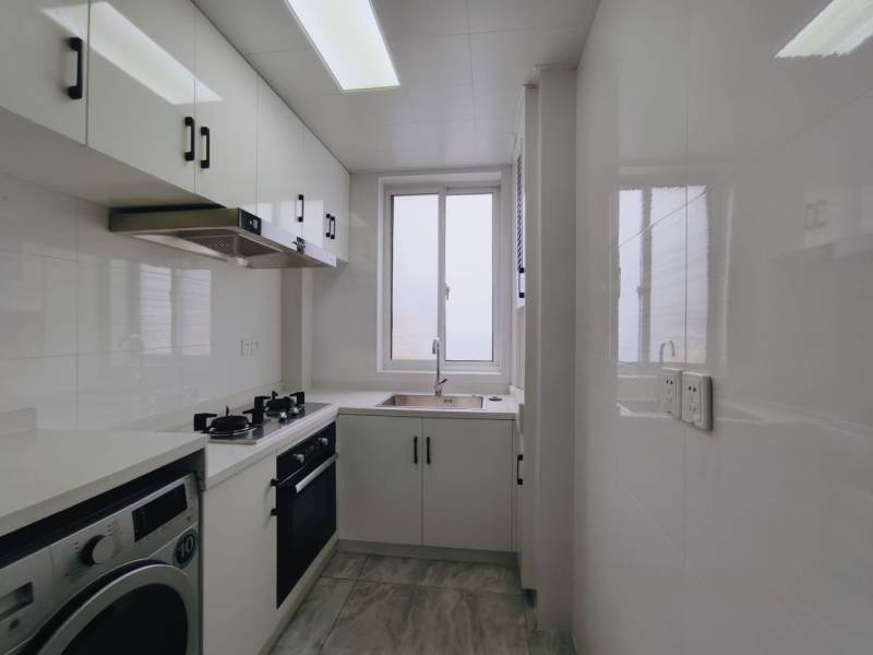 Housing image — Kitchen