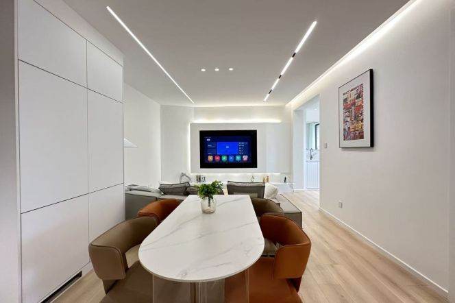 2BR Apartment in Gubei (L2)