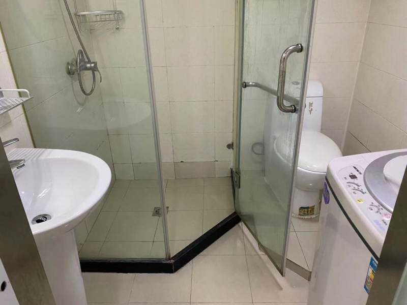 Housing image — Bathroom