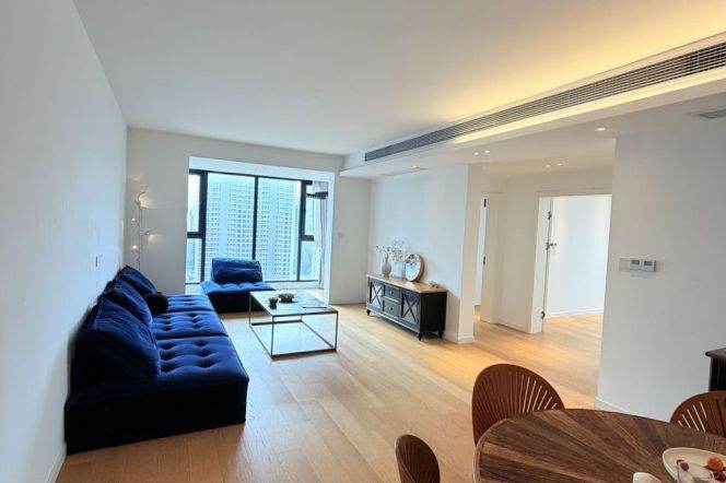 High-Floor 3BR Apartment in Jing'an (L1/L12/L13)