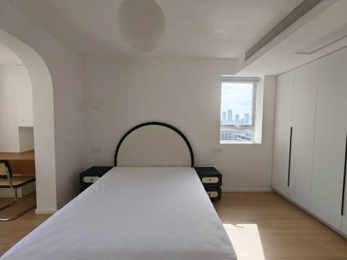 Housing image — Bedroom