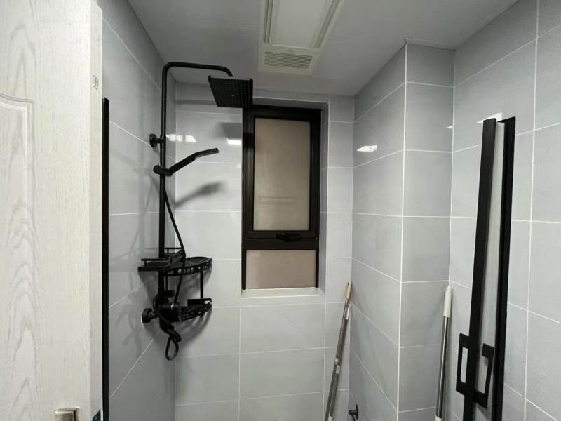 Housing image — Bathroom