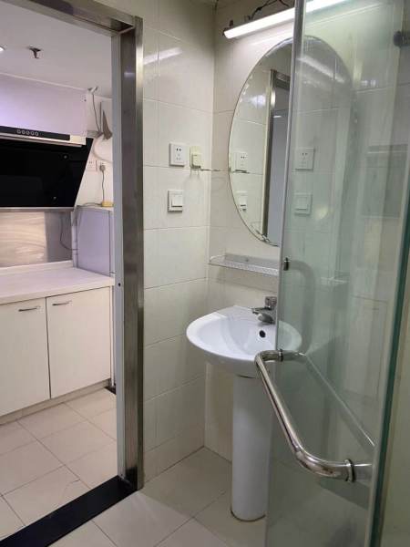 Housing image — Bathroom