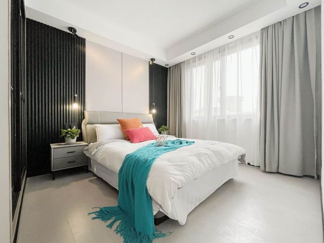 Housing image — Bedroom