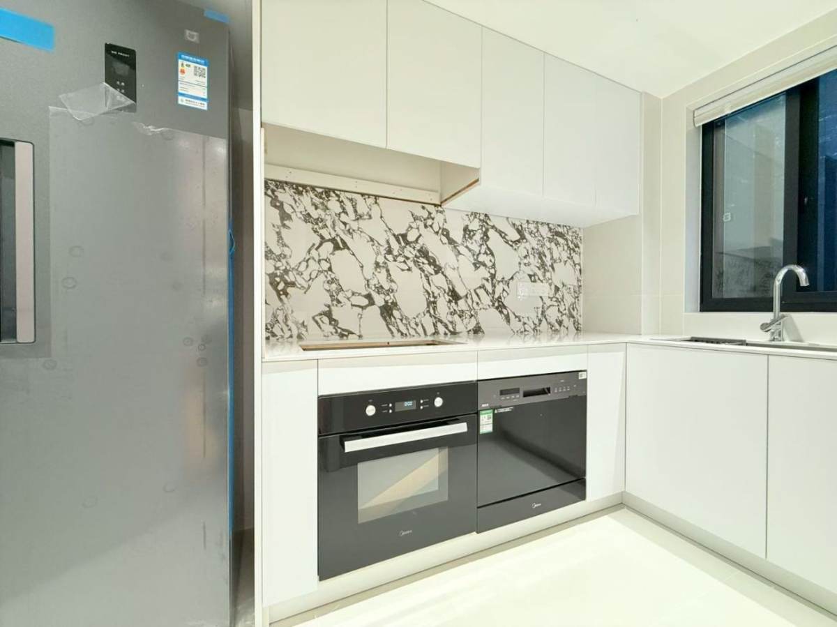 Housing image — Kitchen