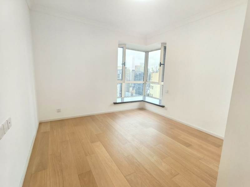 Housing image — Bedroom