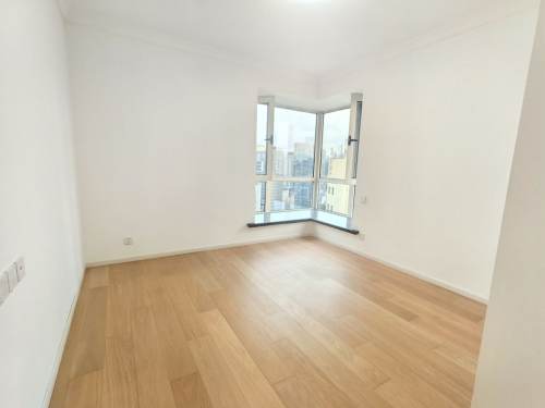 Housing image — Bedroom