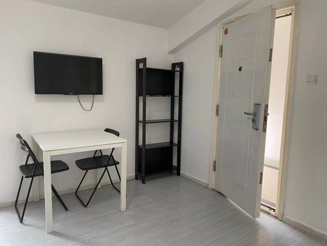 Housing image — Living Room
