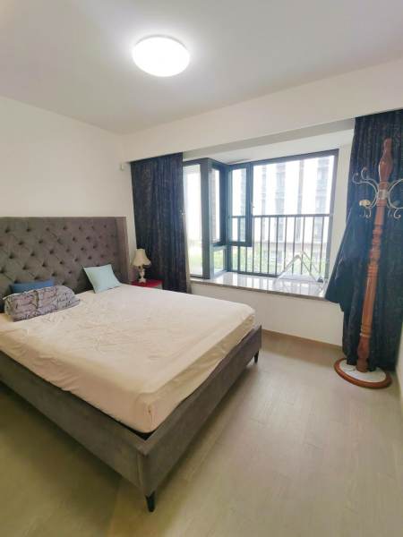 Housing image — Bedroom