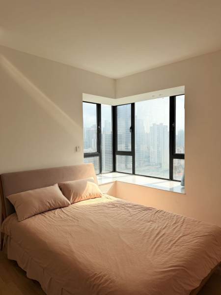 Housing image — Bedroom