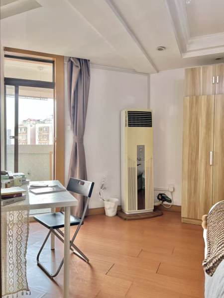 Housing image — Bedroom