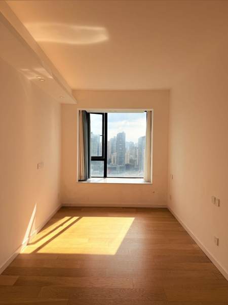 Housing image — Bedroom