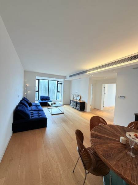 Housing image — Living Room