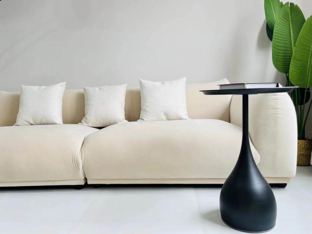 Housing image — Living Room
