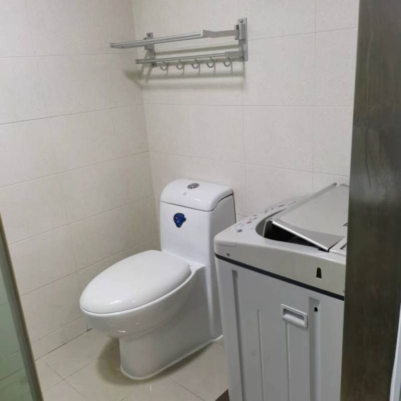 Housing image — Bathroom