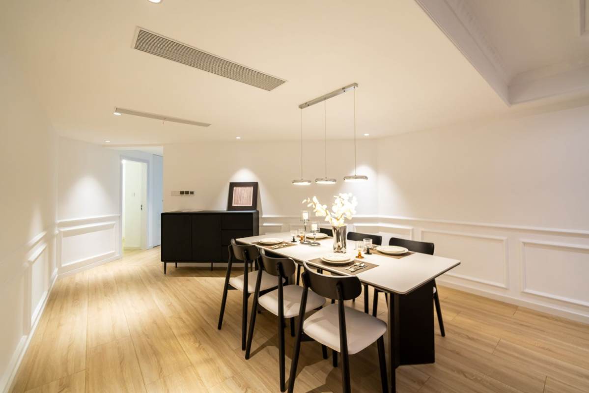 Housing image — Dining Area