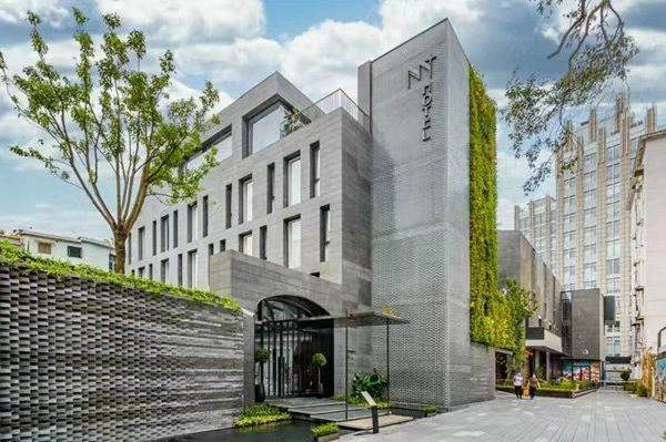 Spacious Studio Commercial Space at Blackstone Apartment (L1/L7)