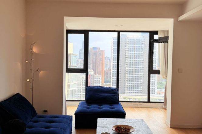 High-Floor 3BR Apartment in Jing'an (L1/L12/L13)