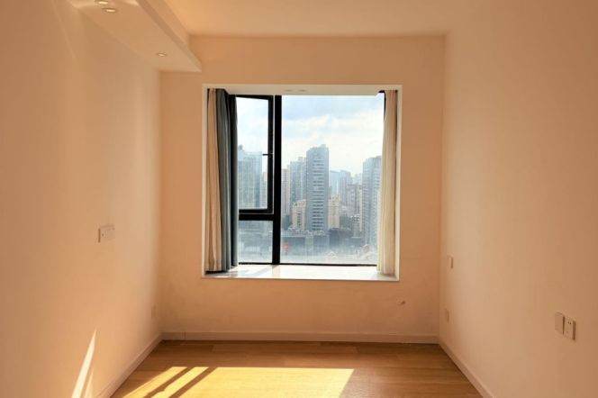 High-Floor 3BR Apartment in Jing'an (L1/L12/L13)