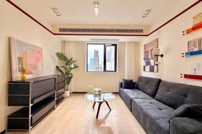 2BR Apartment in Xintiandi (L8/L9/L10)